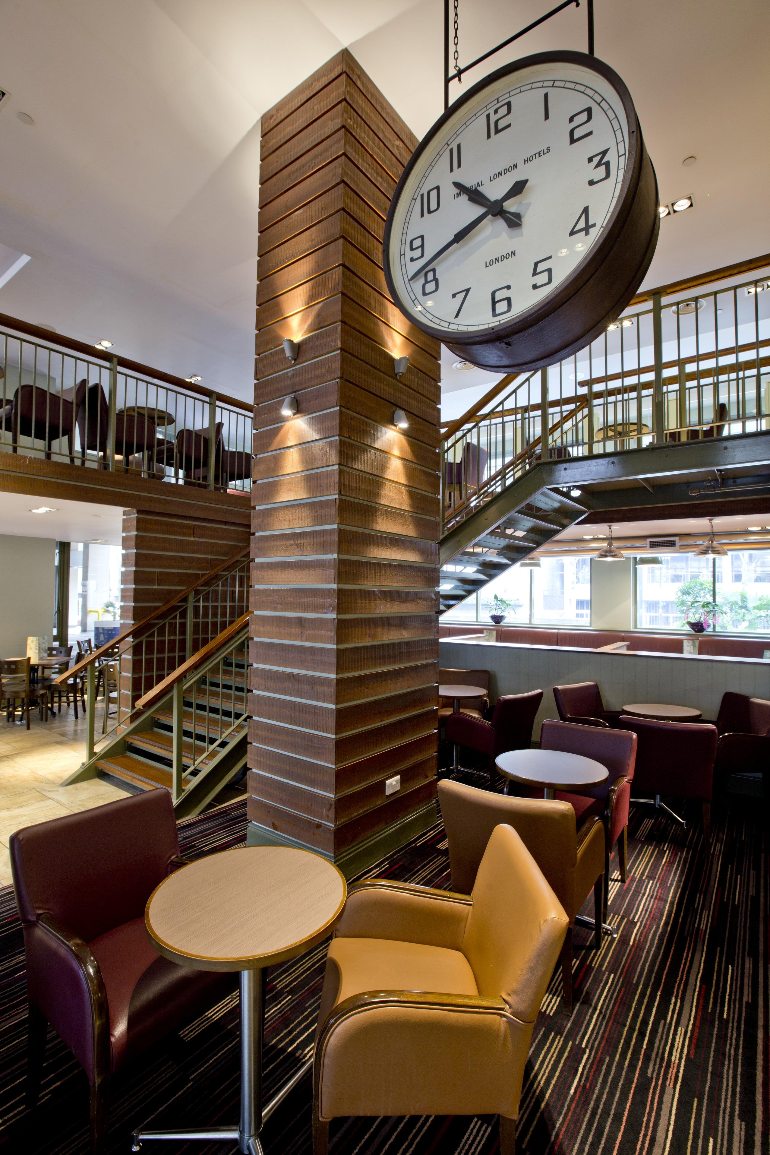City Sleeper At Royal National Hotel Londra Esterno foto