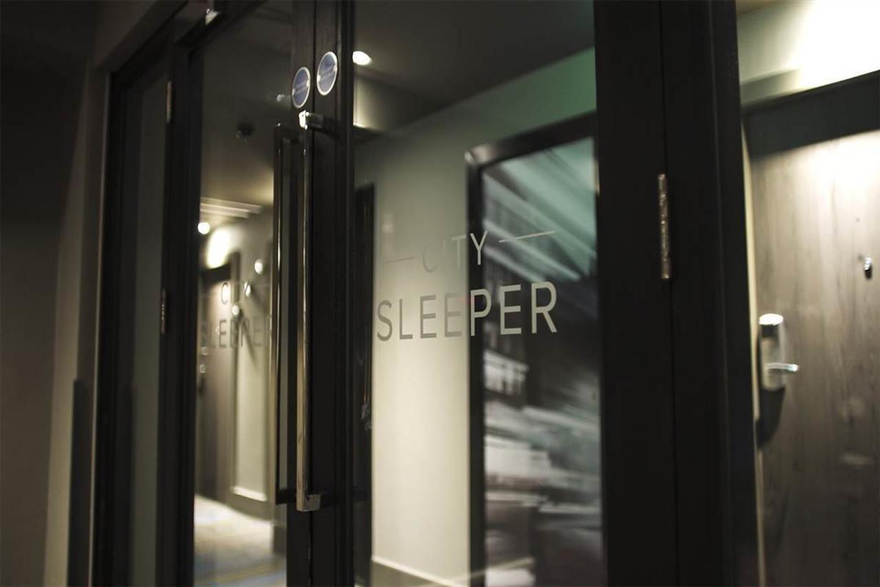 City Sleeper At Royal National Hotel Londra Esterno foto